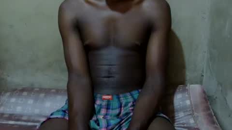 hornyboy9102003 online show from April 2, 1:51 pm