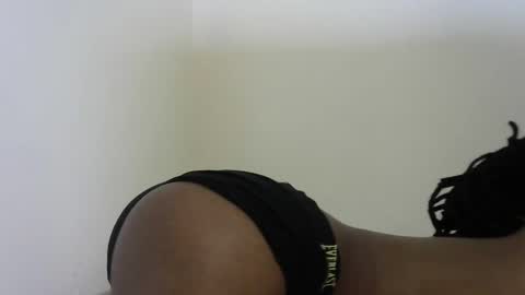 Snapshot of hornysouls01 chatting on March 5, 6:34 pm hornysouls01 online show from March 5, 6:34 pm