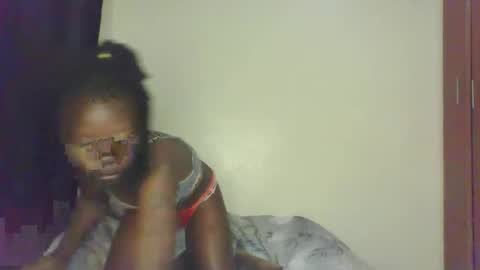 Snapshot of hornysouls01 chatting on September 10, 4:02 am hornysouls01 online show from September 10, 4:02 am