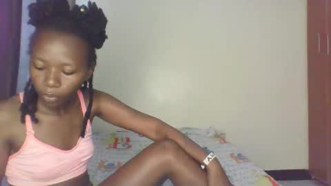 Snapshot of hornysouls01 chatting on September 27, 7:39 am hornysouls01 online show from September 27, 7:39 am