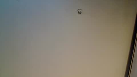 Snapshot of hornytomuk1 chatting on February 3, 7:51 am hornytomuk1 online show from February 3, 7:51 am