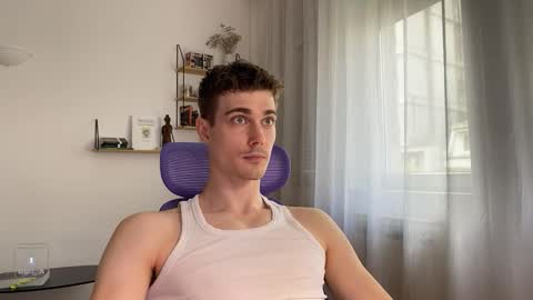 Travis online show from September 17, 10:52 am