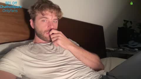 Edward aka Wolf online show from December 1, 5:16 am