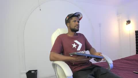 hot_alphax online show from February 13, 12:00 pm