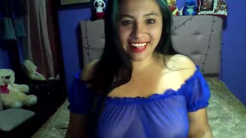 Snapshot of hot_angie12 chatting on October 5, 6:44 am hot angie12 online show from October 5, 6:44 am
