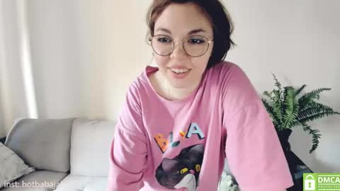 Snapshot of hot_babayaga chatting on March 10, 8:39 am online show from March 10, 8:39 am