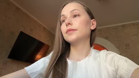 hot_chance_ online show from March 26, 1:16 pm