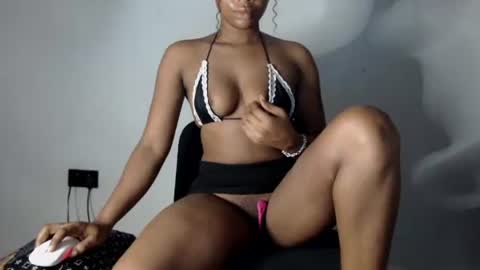 sonia  mis choco online show from June 7, 6:40 am
