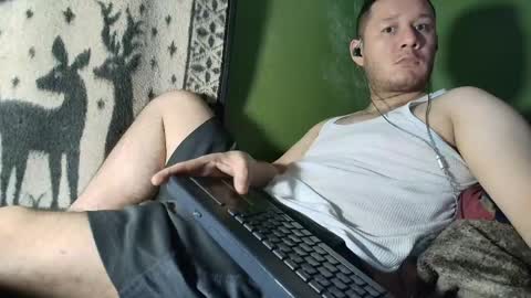 hot_guy36 online show from April 18, 3:08 am
