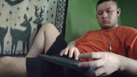 hot_guy36 online show from March 13, 4:10 pm