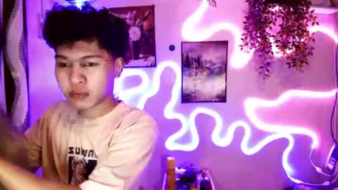 mark online show from July 12, 1:09 am