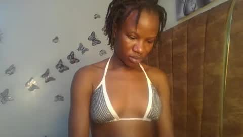 hot petite100 online show from April 17, 4:04 am