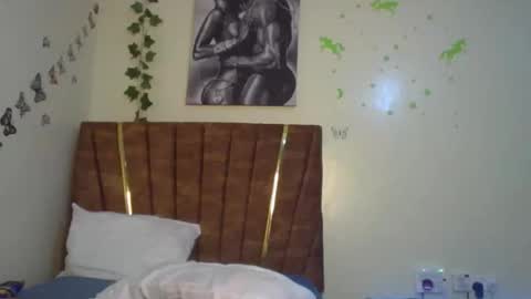 hot petite100 online show from November 16, 7:16 pm