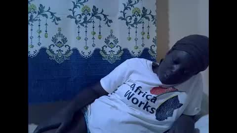 RAYLAH online show from January 9, 5:13 am