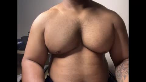 pranit online show from December 14, 5:30 pm