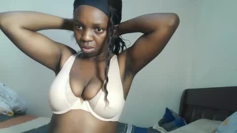 hot_sexxy_baby online show from April 6, 12:17 pm