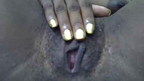 tara online show from November 10, 11:40 pm