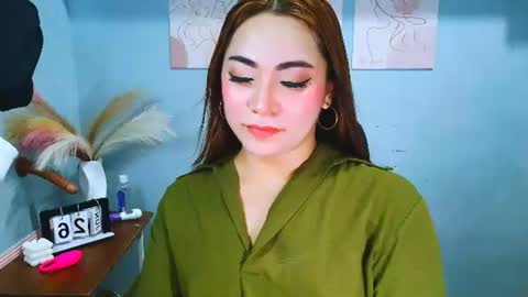 hot_xirene online show from June 26, 3:17 pm