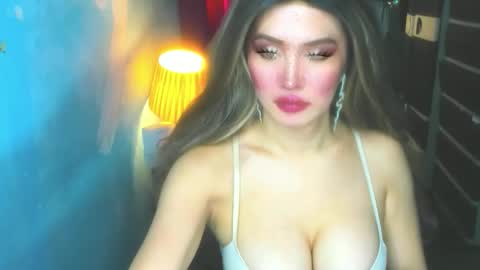 T A N Y A online show from April 23, 4:42 am