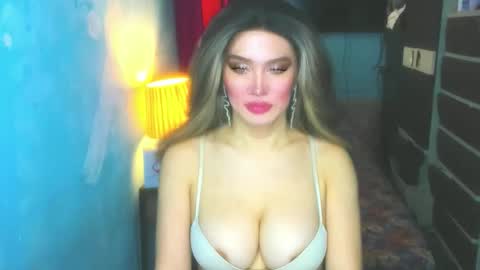 T A N Y A online show from April 29, 2:49 am