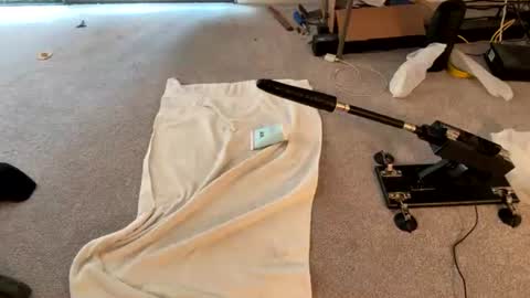 hotbuns69_ online show from July 2, 11:59 am