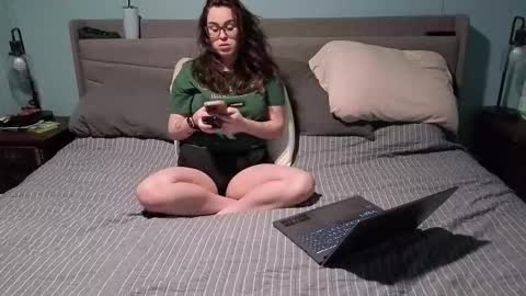 hotdadforyou online show from February 20, 5:15 pm