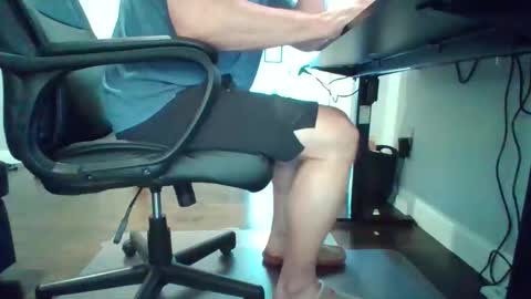 hotdog1124 online show from November 7, 1:46 pm