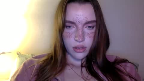 effy online show from April 12, 9:41 pm