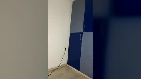 hotfox25 online show from July 15, 1:27 pm