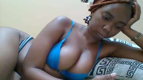 Queen online show from October 4, 10:29 pm