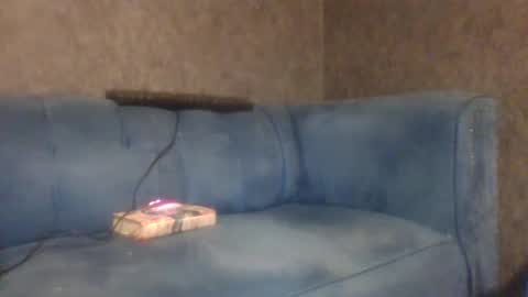 hotguyy001 online show from February 17, 4:39 pm