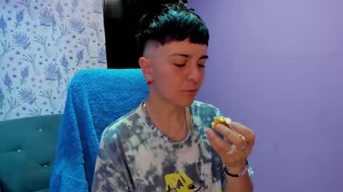 hannah online show from September 10, 2:45 am