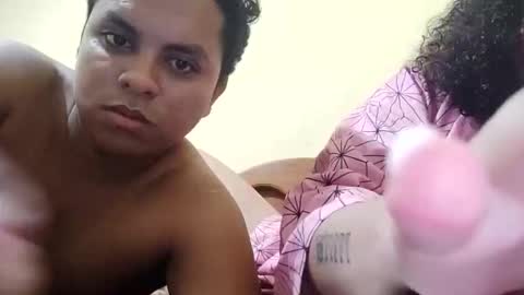 Lulu And Xandro online show from April 18, 7:54 am