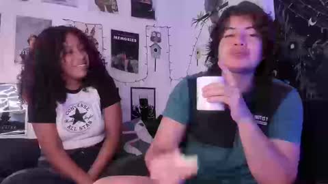 Sam and Nico online show from September 9, 2:06 pm