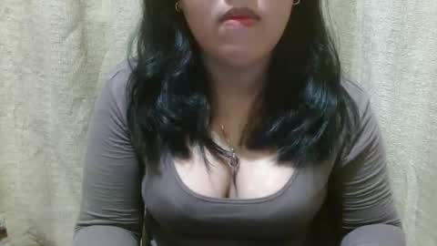 Snapshot of hotiemorenagurl18 chatting on October 19, 9:36 am hotiemorenagurl18 online show from October 19, 9:36 am