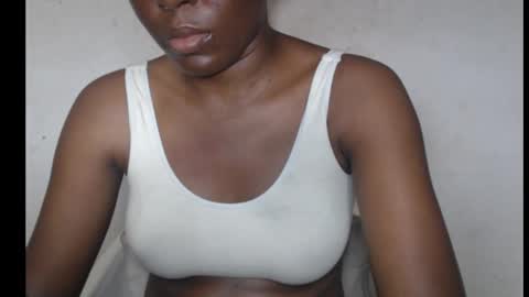 hotjessie0 online show from September 17, 11:35 am