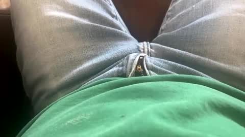 hotjz online show from January 18, 5:00 pm