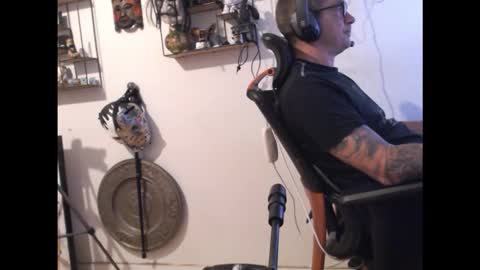 hotkinkytat online show from March 29, 10:39 am