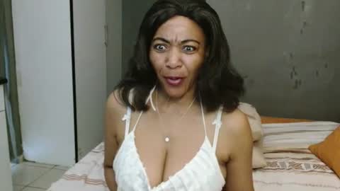 Snapshot of hotlilya chatting on October 4, 8:23 am hotlilya online show from October 4, 8:23 am