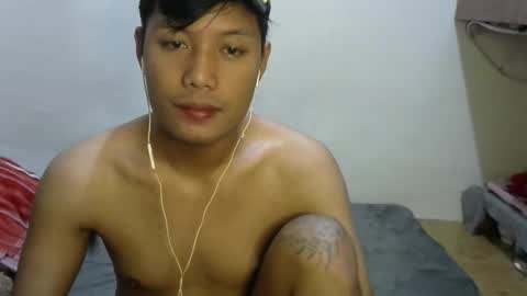 HotLuvs online show from January 9, 4:29 am