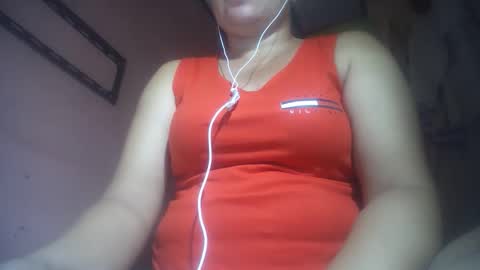 Snapshot of hotmatureladyxxx chatting on October 16, 8:58 am hotmatureladyxxx online show from October 16, 8:58 am