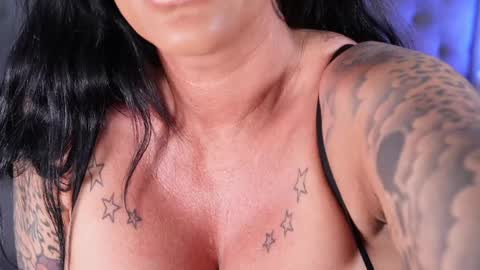 Snapshot of hotmilfbitch chatting on September 8, 7:46 pm hotmilfbitch online show from September 8, 7:46 pm