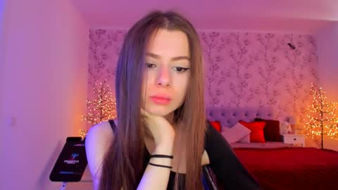 hotmolly_ online show from May 20, 9:27 am