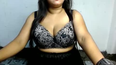 Snapshot of hotmuskan21 chatting on October 16, 6:07 pm Muskan online show from October 16, 6:07 pm