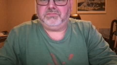 Snapshot of hotndirty72 chatting on February 7, 1:47 am hotndirty72 online show from February 7, 1:47 am
