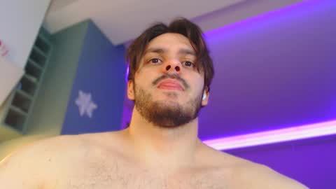 Snapshot of hotpolishsausage chatting on February 1, 3:41 am Jason online show from February 1, 3:41 am