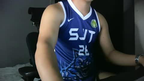 hottie_kyle69 online show from March 12, 12:31 pm