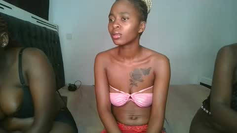 hottie_mistie online show from April 25, 1:41 pm