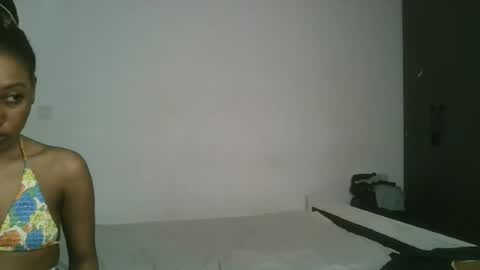 hottie_mistie online show from July 4, 5:55 am