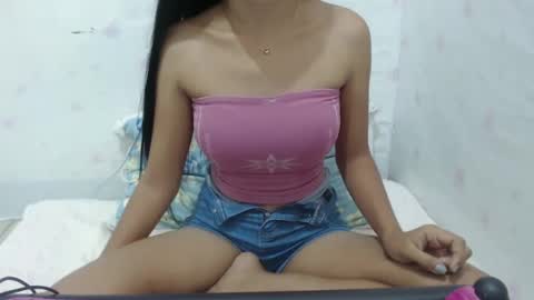 jen online show from January 18, 11:43 am